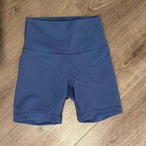Lululemon Align High-Rise Short 6”